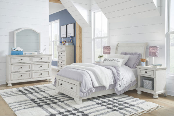 Robbinsdale Sleigh Storage Bed Package