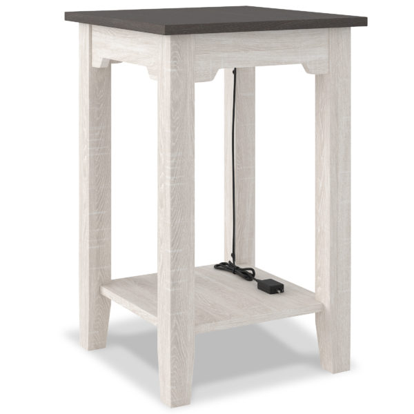 Dorrinson Chair Side ET