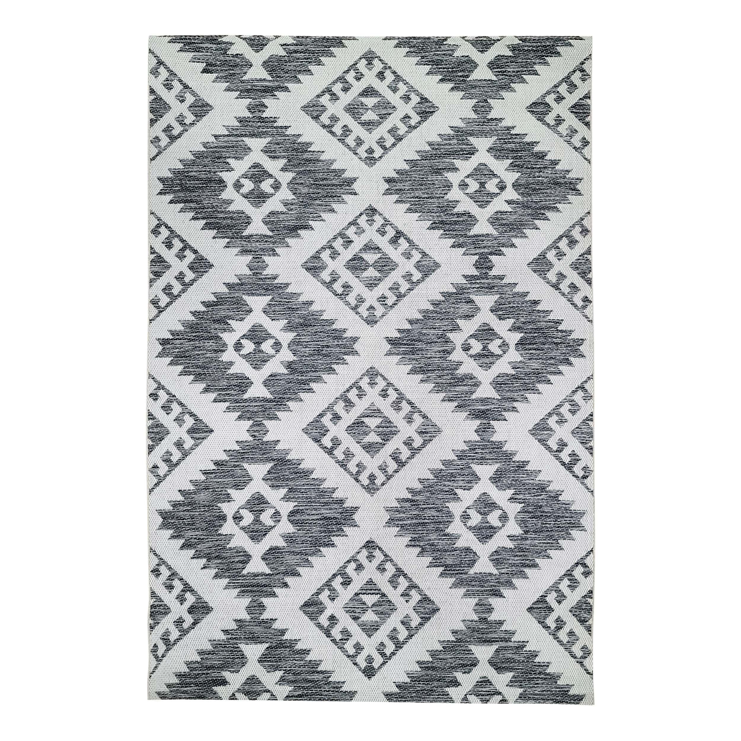 York Black/Ivory Rug 5x7