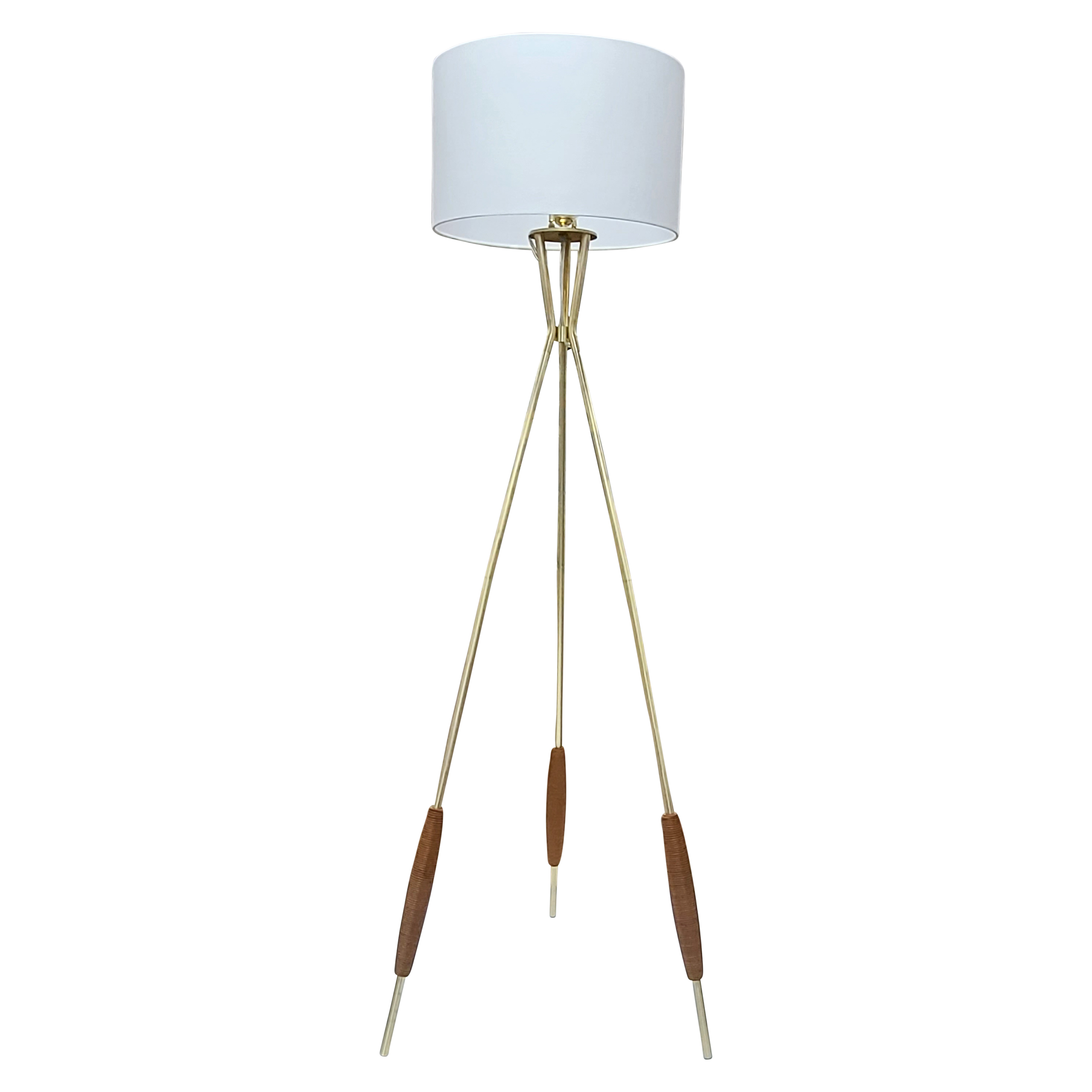 Pegleg Floor Lamp