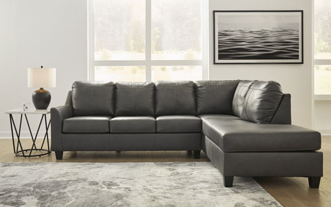 Valderno 2Pc Sectional with Chaise